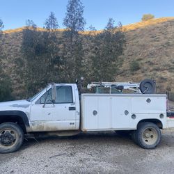 1998       C3500 Service truck  for part out