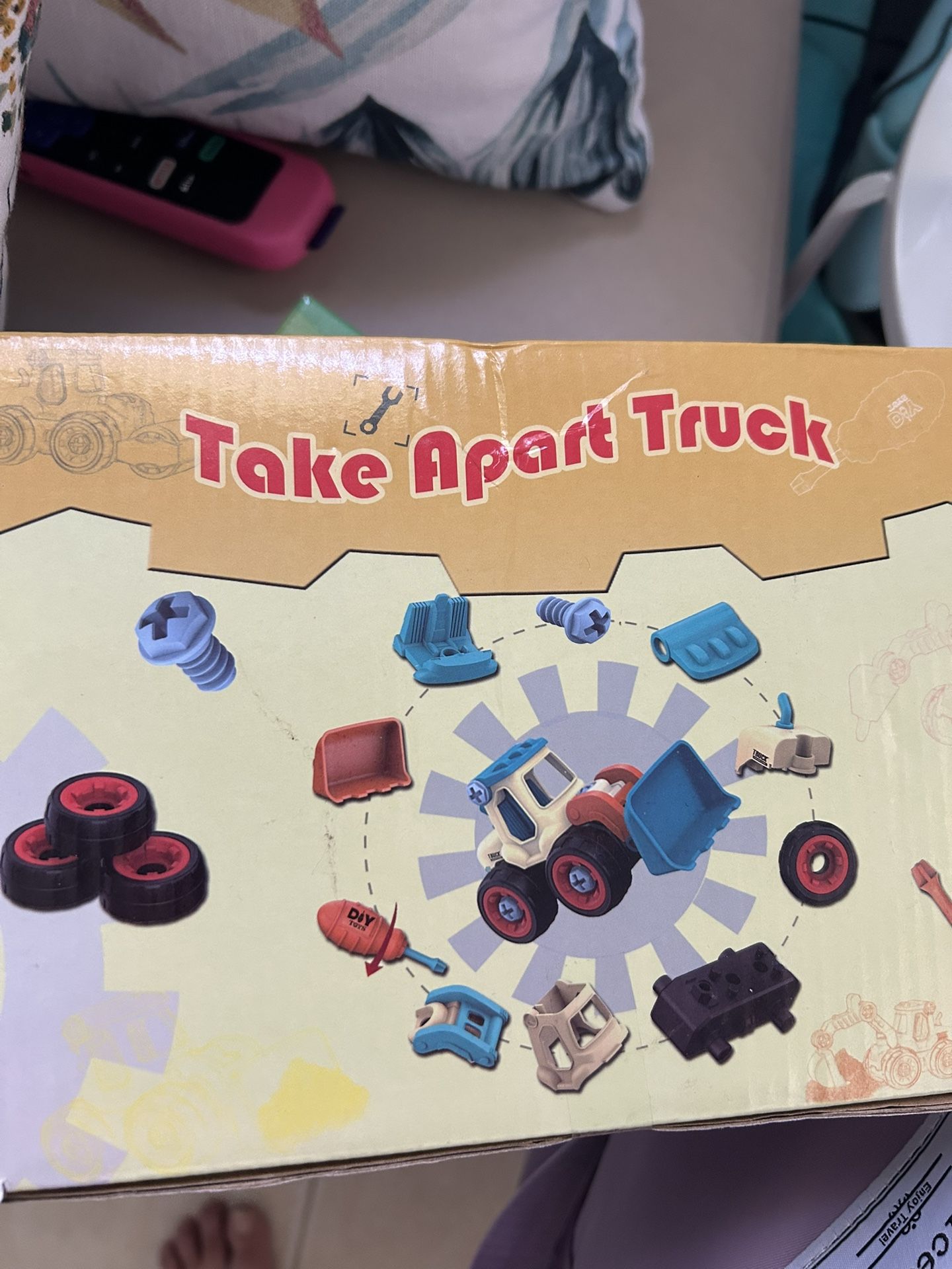 Brand NEW Take Apart Truck 