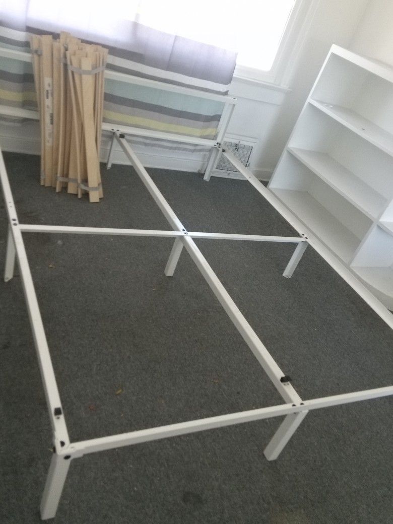 White Simple But Elegant White IKEA Full Size Bed Frame