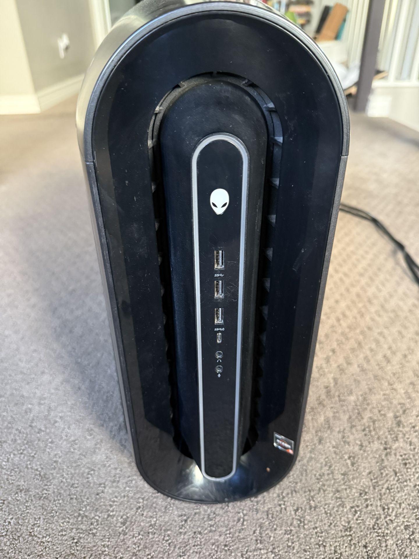 Alienware Aurora R10