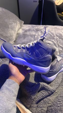 Jordan 11 cool greys (SIZE7)