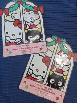 The CREME Shop X Hello Kitty MERRY COZY Wonderland mask-Lot of 2