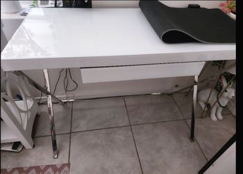 White Gloss Desk with Chrome Legs