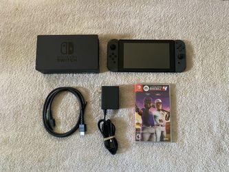 NINTENDO SWITCH with game