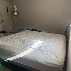 King Bed With Bed frame 