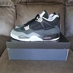 Air Jordan 4 Retro  Fear