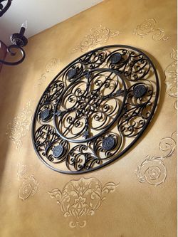 Round Ornamental Custom Metal Wall Art