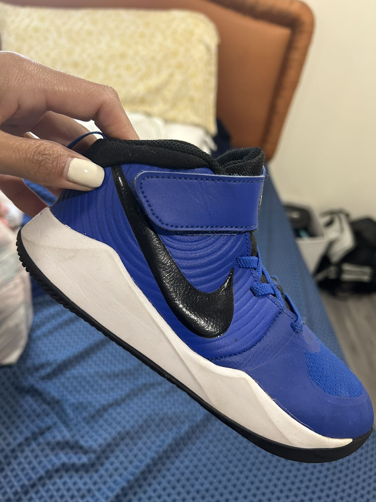 Nike 2.5 Y