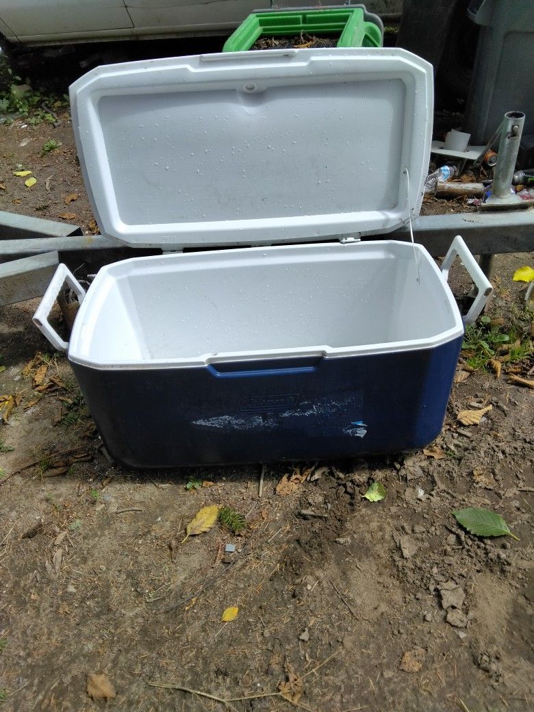 120 Qt Extreme 6 Coleman Cooler
