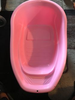 Baby bath tub