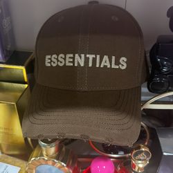 Gorra Essentuals