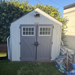 4x8 Suncast shed