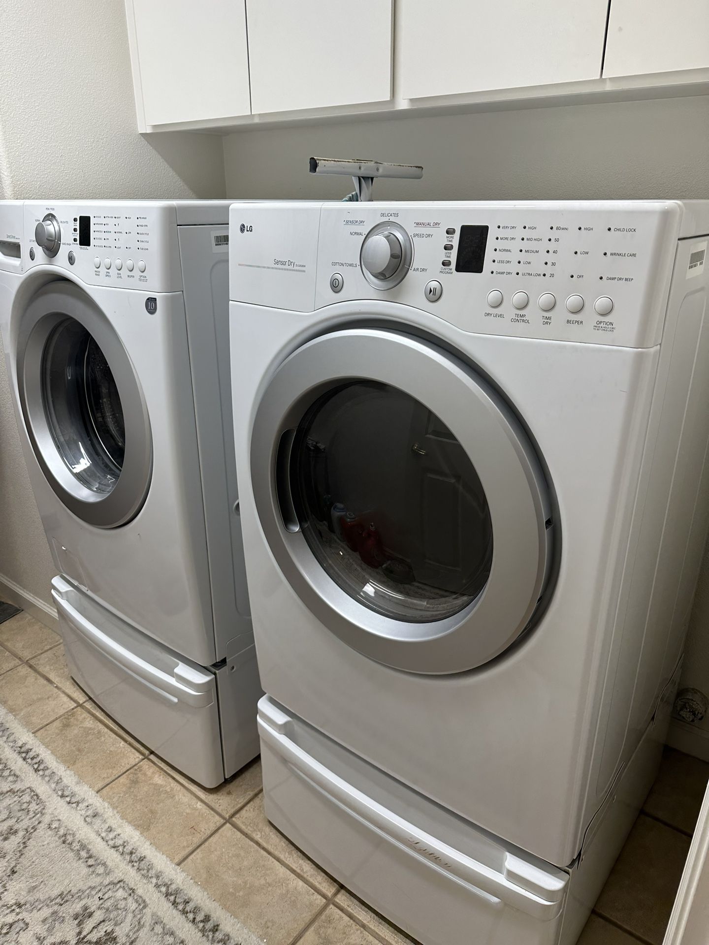 LG Direct drive (WM2016 CW) Washing Machine, LG sensor Dry (DLG2526W)