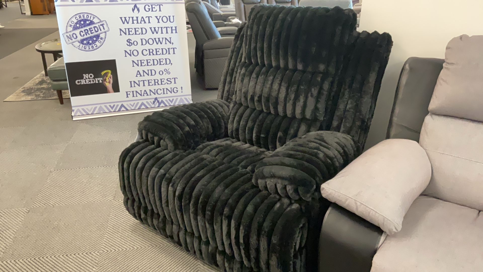 NEW! SUPER SOFT! Black Fuzzy Corduroy Electric Recliner With USB Plug In $749.99 LOW PRICE!!