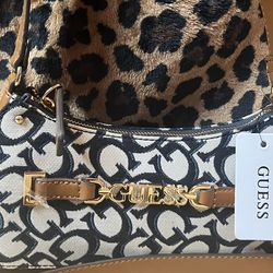 2️⃣0️⃣💲❌ GUESS Monogram Shoulder Bag with Detachable Strap