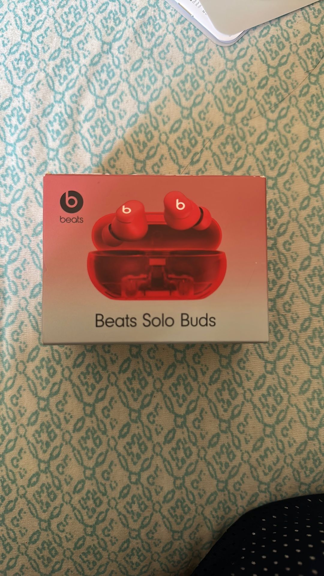 Beats Solo Bus