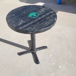 3 mesas el precio cada una