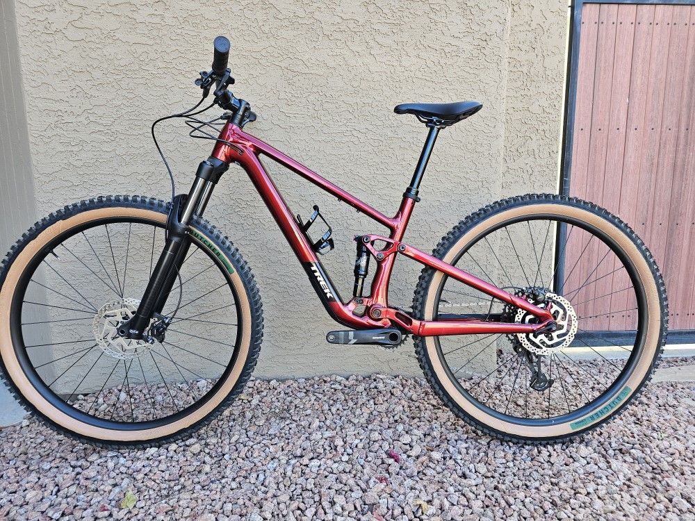 Trek Top Fuel 5 gen 4 2025 Sz Medium