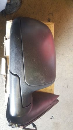 Silverado 99 -06 right mirror