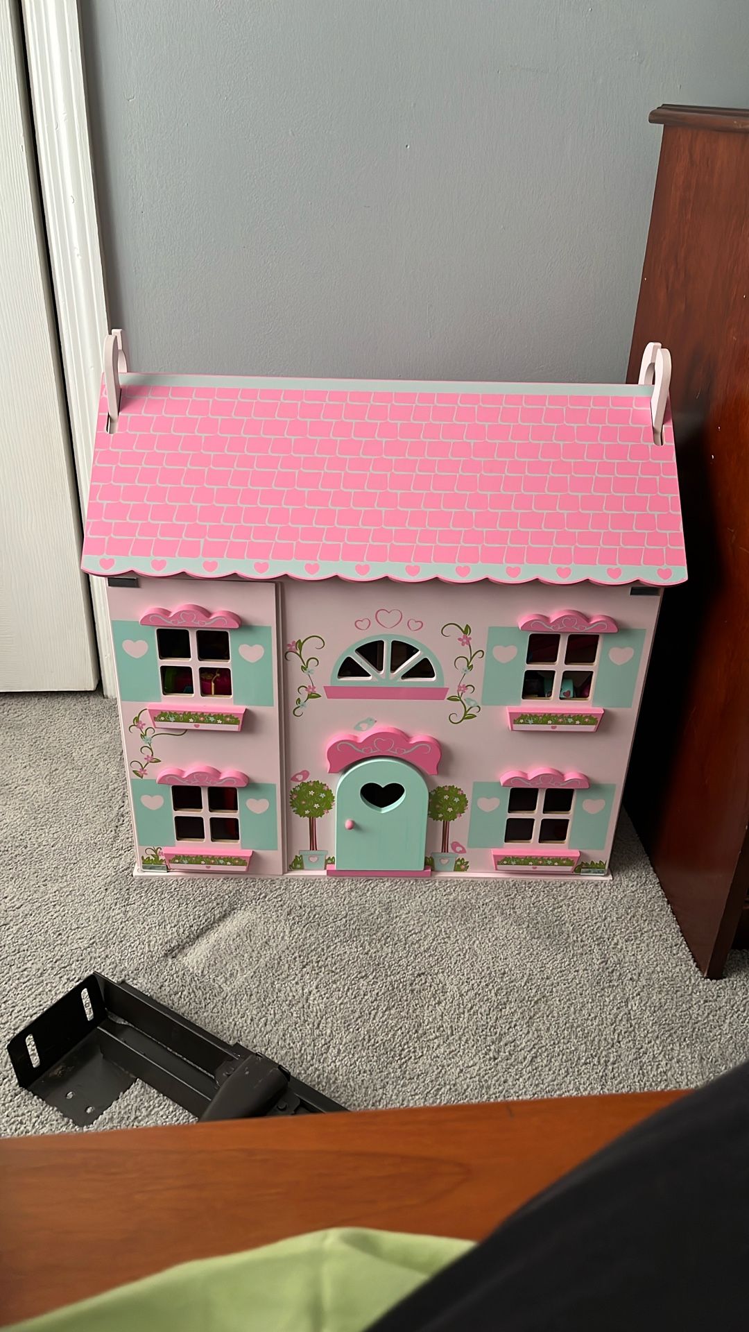 Large Pink Wooden Dollhouse with Furniture for Girls