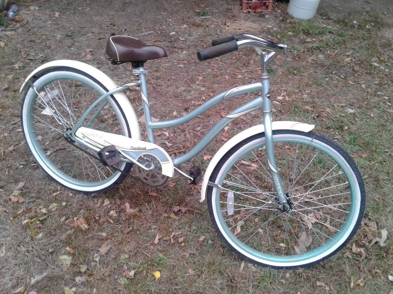 Brand New Huffy Cranbrook Cruiser bike $60