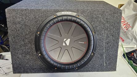 Kicker 12 compR subwoofer with amp and box