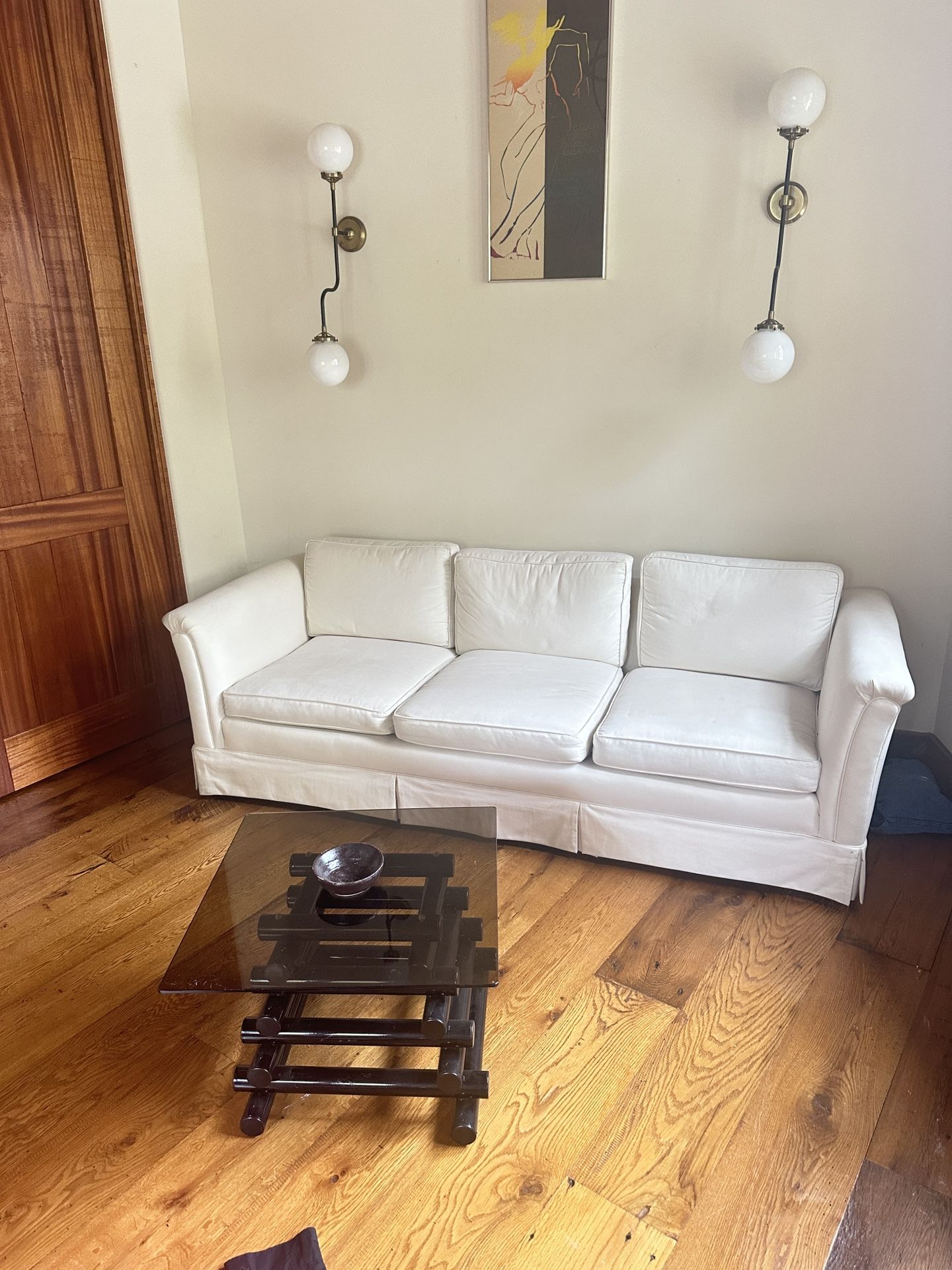 White Farm House Style Sofa Couch
