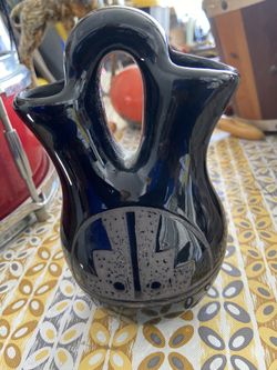 Small Navajo vase