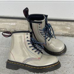 Dr. Martens Boots For Girl Size 8 Toddler 