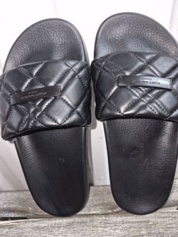 Youth Kurt Geiger slides