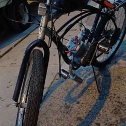 26" Schwinn Gas Motor Bike 100cc