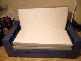 3-in-1 couch / bed