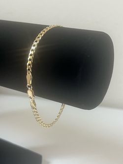 14K Gold Cuban Link Bracelet 8” Inches