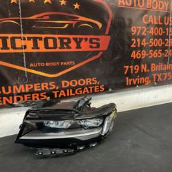 CADILLAC ESCALADE 2021-2024 LH HEADLIGHT OEM