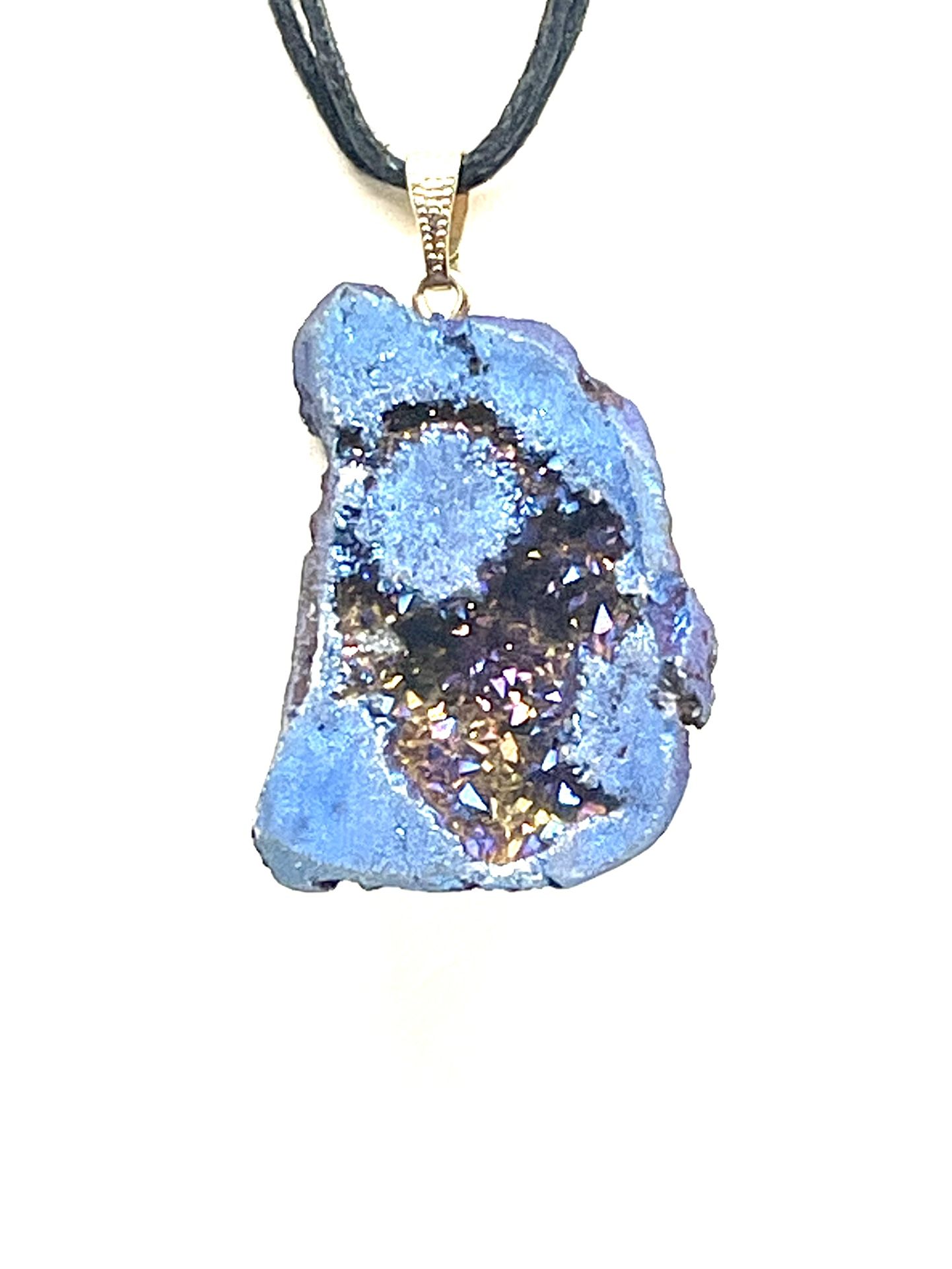Lovely Natural Agate Stone Necklace