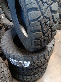 New set of tires 275 65 18 lt