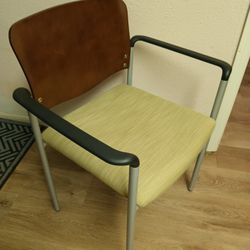Green/Wood Desk Chair 