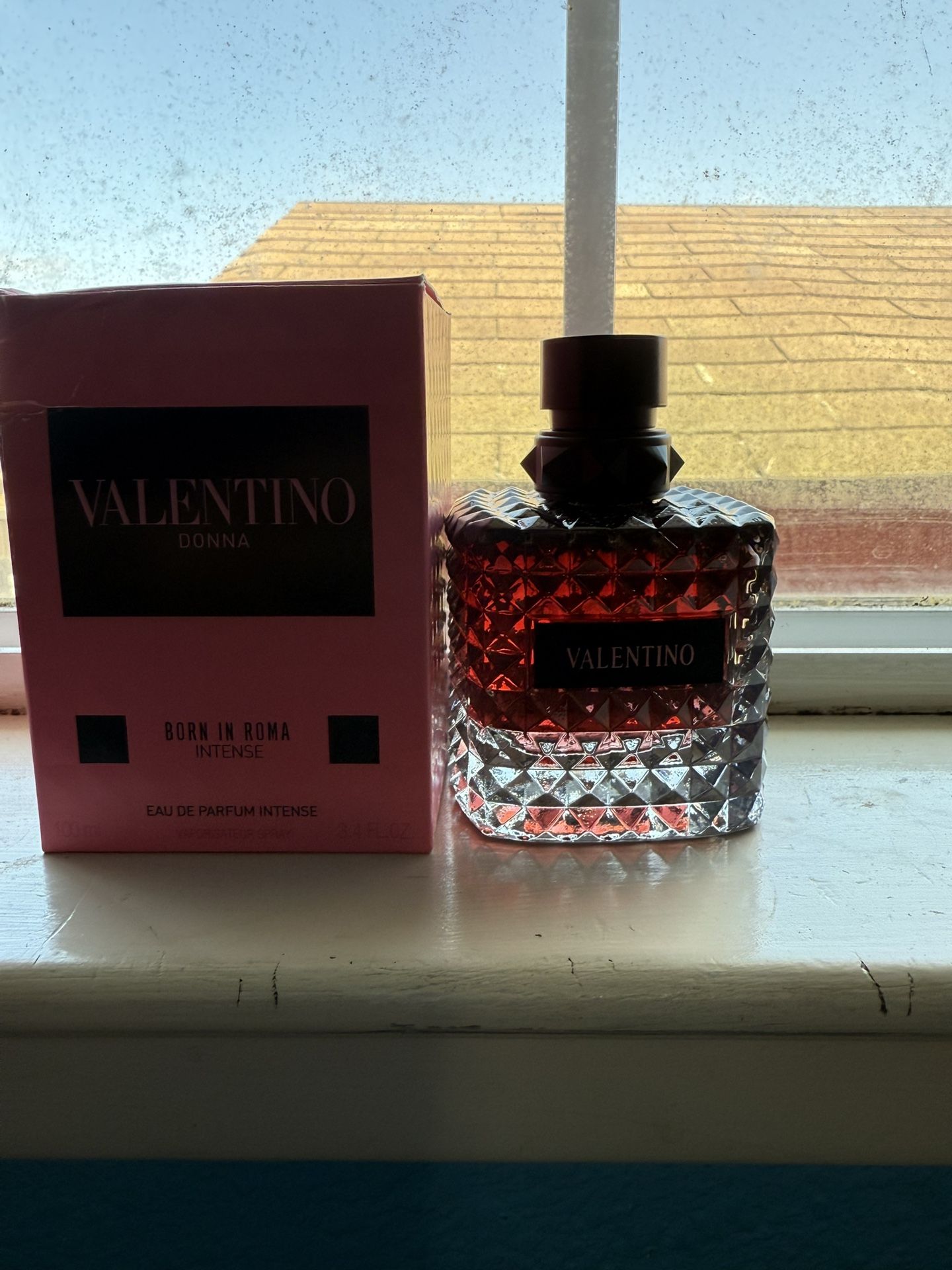 Perfumes And Colognes New