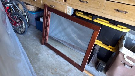 Dresser Mirrior