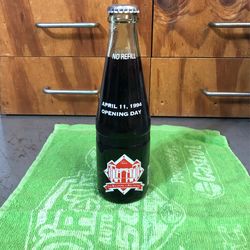 Texas Rangers 8oz. Dr. Pepper Bottle Opening Day Of The Ball Park In Arlington April 11, 1994, Unopened $10