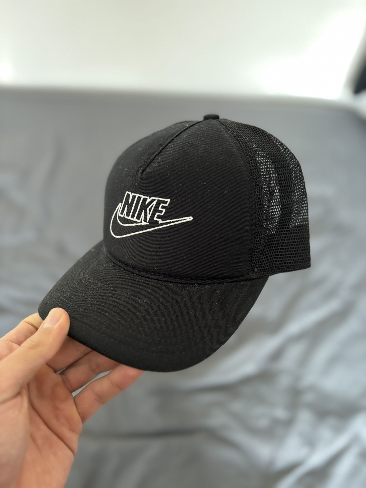 Nike Sportswear Classic 99 Trucker Cap