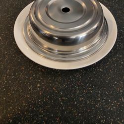 porcelain plates With Stainless Steel Cover 