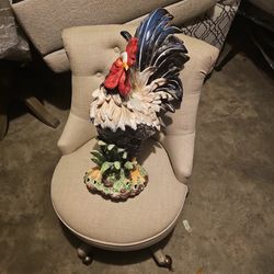 Huge ROOSTER Statue