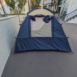 4 man tent - In good condition 