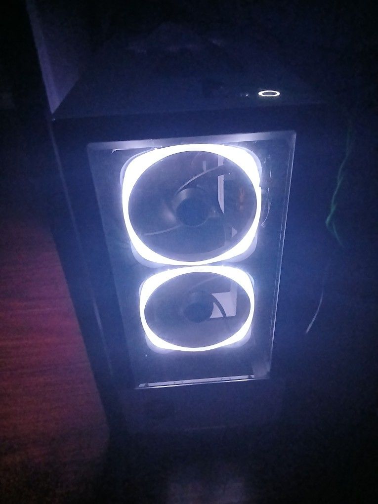 Gaming PC(READ DESCRIPTION)