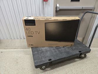 Insignia 40' Inch Tv W Fire Stick Like New *****