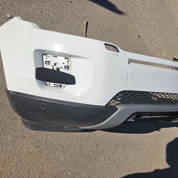 Land rover Range evoque front bumper oem