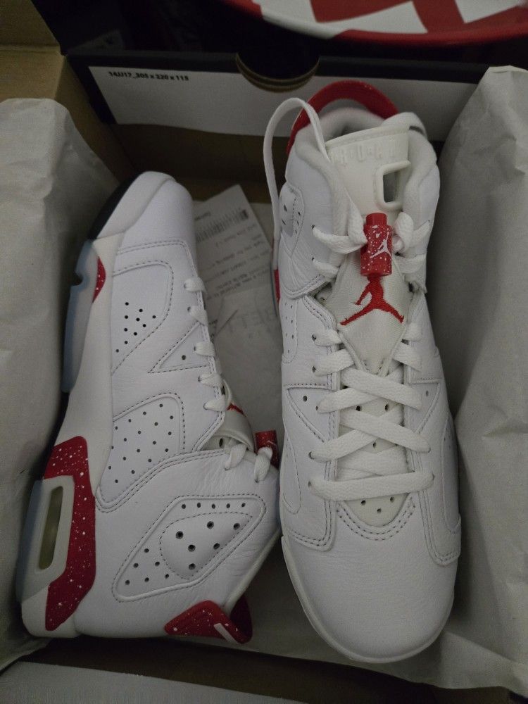 Jordan 6 Youth Size 5.5 Women's 7
