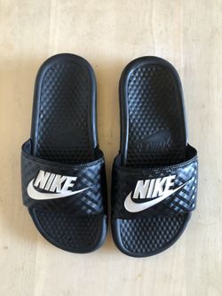 Nike Slides Men or Women Size 7