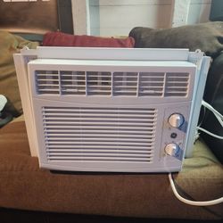 GE 5000 btu Window AC